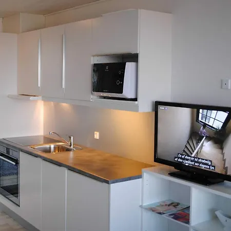 4 Person In Semesterbostad Allinge-Sandvig