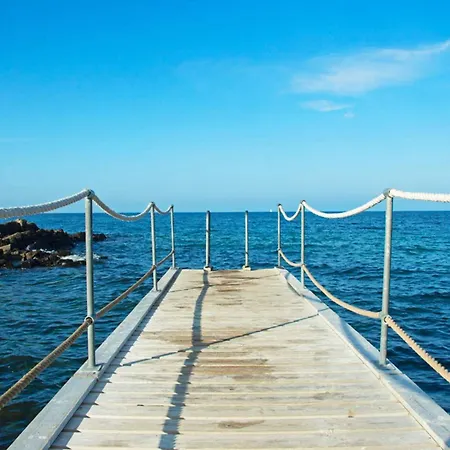 4 Person In Semesterbostad *