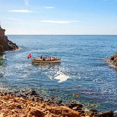 4 Person In Allinge-Sandvig